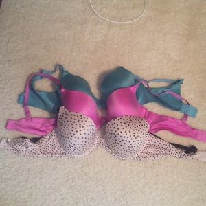 3 Maidenform Bras
